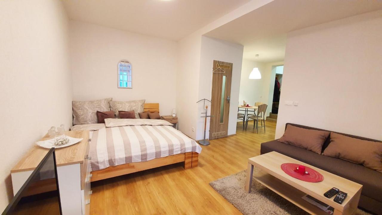 Apartman U Moravy Olomouc Eksteriør billede